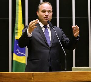 TRE julgará futuro de Fabio Schiochet na política