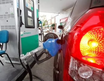 Entenda o que motivou o aumento do preço da gasolina nos postos de SC