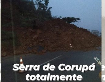 Serra de Corupá totalmente bloqueada, quinta feira (23), veja vídeo