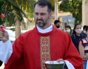 Padre dirigia caminhonete envolvida em acidente que matou 4 jovens em MS