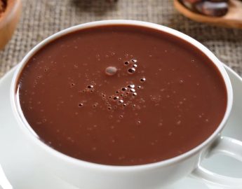 Receita de Chocolate quente, para estes diazinhos frios. Confira!