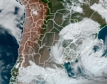 Marinha e Defesa Civil alertam sobre ciclone, ondas de 4 metros e recomendam distância do mar no litoral de SP