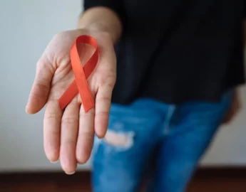 OMS diz que pacientes com nível indetectável de HIV não transmitem vírus