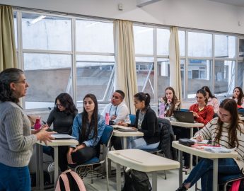 Universidade Gratuita segue seu cronograma