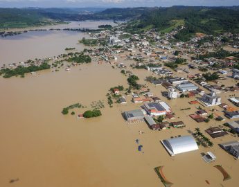 Chuvas em SC: 71 municípios estão em situação de emergência e quase 6000 mil pessoas desabrigadas