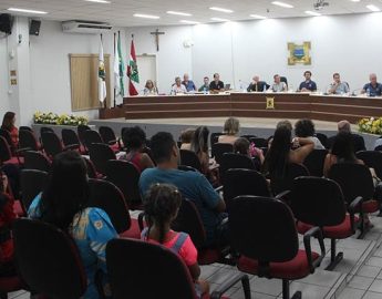 Câmara define ponto facultativo e férias dos servidores