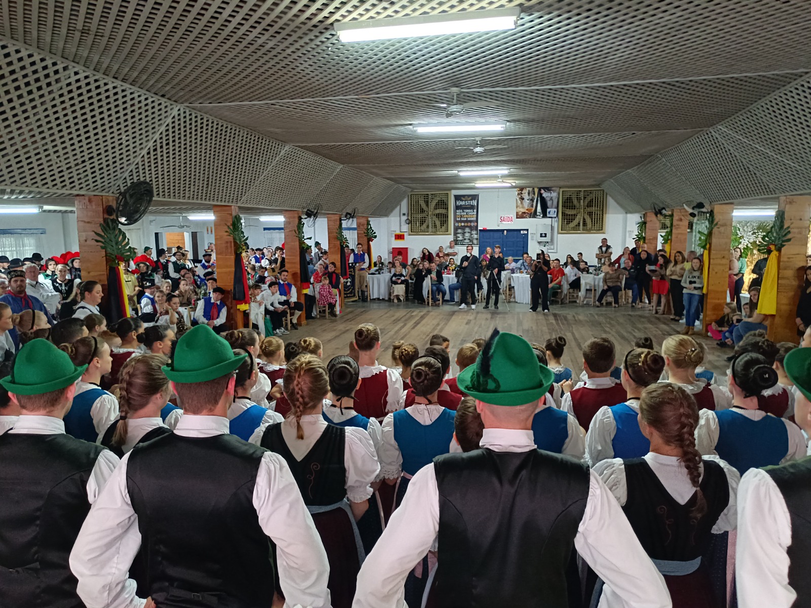 Jaraguá do Sul celebra 35 anos de tradição com o Grupo Folclórico Grünes Tal