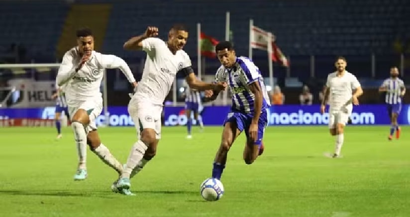 Futebol: Avaí bate o Goiás e engata quarta vitória consecutiva na Série B