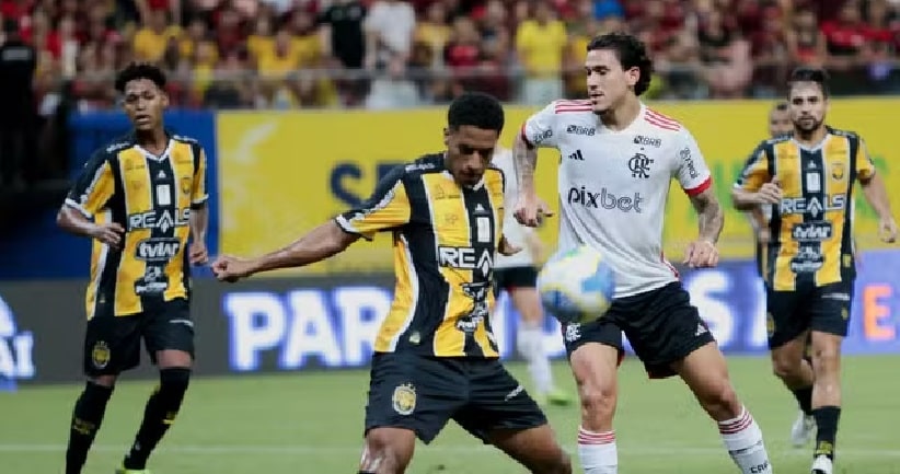 Futebol: Flamengo e Corinthians avançam na Copa do Brasil