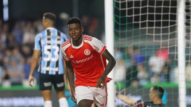 Futebol: Criciúma bate o Botafogo em casa no Campeonato Brasileiro