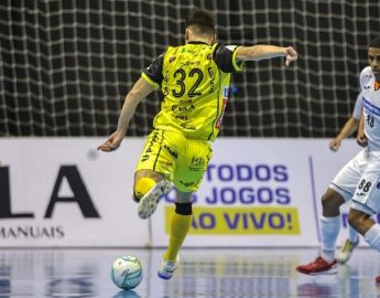 Futsal: Jaraguá goleia Blumenau pela Série Ouro