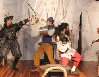 Grupo Municipal de Teatro de Jaraguá do Sul apresenta “Assim Singrou o Barco”