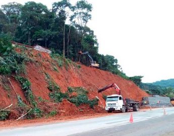 Política e Políticos –  As obras na 108