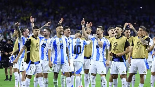 Futebol: Messi perde pênalti, mas Argentina elimina o Equador nos pênaltis