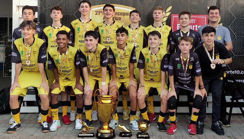 Futsal: Jaraguá Futsal é campeão da Supercopa América sub-15