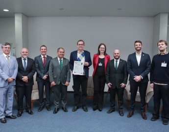 WEG conquista certificação inédita do Inmetro e se torna pioneira no setor de mobilidade elétrica