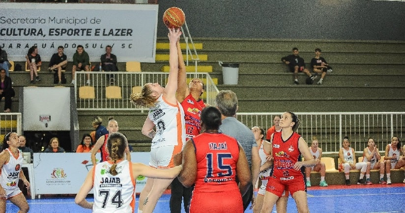 Basquete: Jaraguá do Sul estreia no estadual nesta quarta-feira (14)