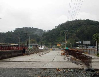 Ponte do Portal tem a laje concretada e as obras avançam