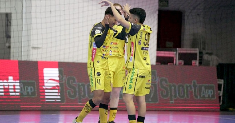 Futsal: Jaraguá sub-20 vence São José e abre vantagem nas oitavas de final