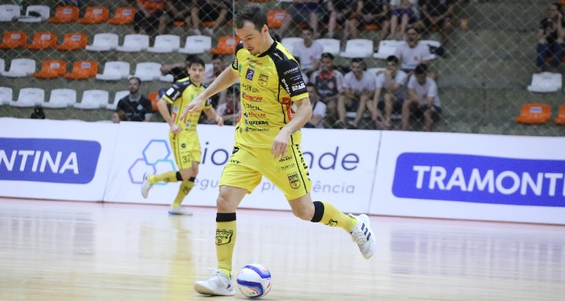 Futsal: Jaraguá bate o SER Santiago pela semifinal da Copa Sul