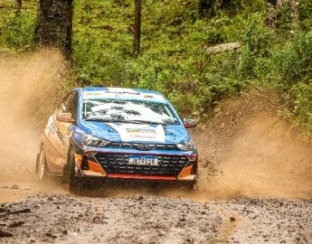 Automobilismo: Rally Rio Negrinho acontece mesmo com muita chuva e frio