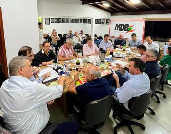 Política e Políticos – O MDB fica!