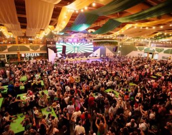 Oktoberfest 2024 começa hoje em Blumenau e promete movimentar cerca de R$ 240 milhões em 19 dias de festa