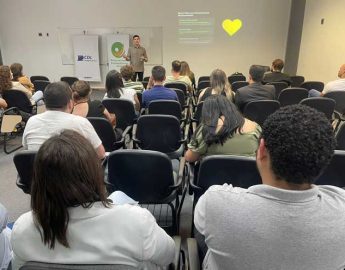 Em palestra, especialista orienta lojistas para se prepararem à Black Friday