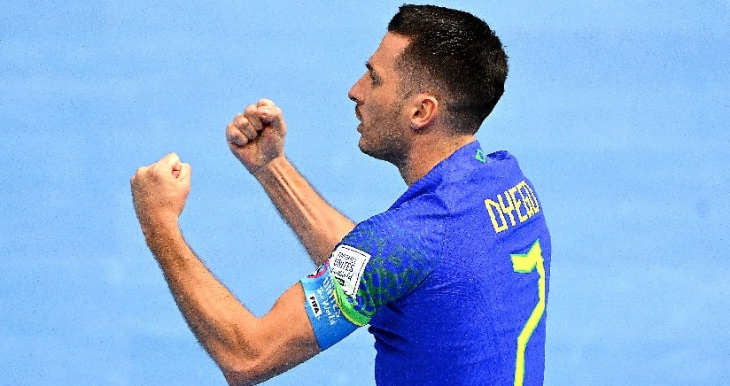 Futsal: Seleção Brasileira vence Ucrânia e é finalista da Copa do Mundo