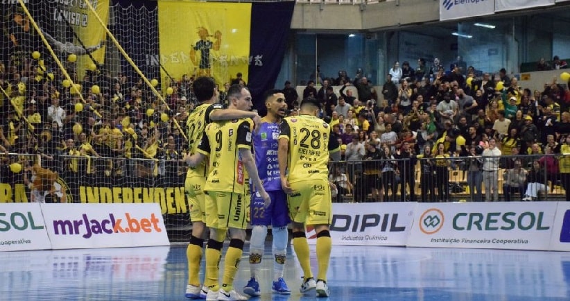 Futsal: Jaraguá goleia o Corinthians pelas oitavas de final da LNF