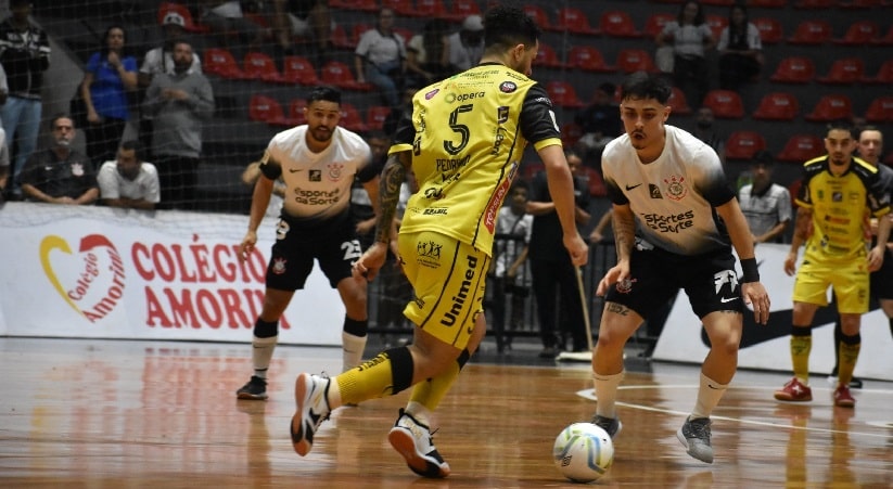 Futsal: Jaraguá empata com o Corinthians nas oitavas de final da LNF