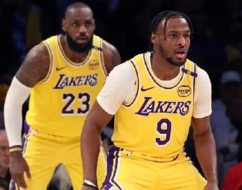 Basquete: Histórico! LeBron James se torna o primeiro jogador a atuar ao lado do filho na NBA