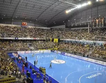 Jaraguá Futsal despacha ACBF e bate mais um recorde nacional de público