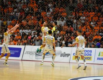 Jaraguá joga com vantagem no jogo decisivo contra Carlos Barbosa