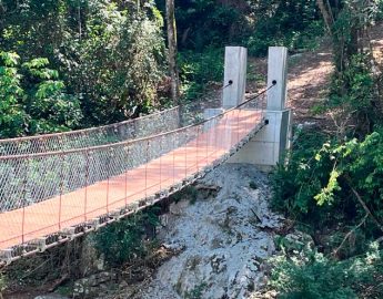 Ponte do Gamelão em fase de instalação dos kits de transposição