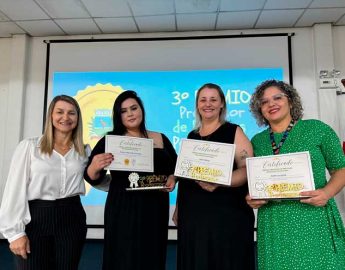 Guaramirim premia projetos inovadores de professores