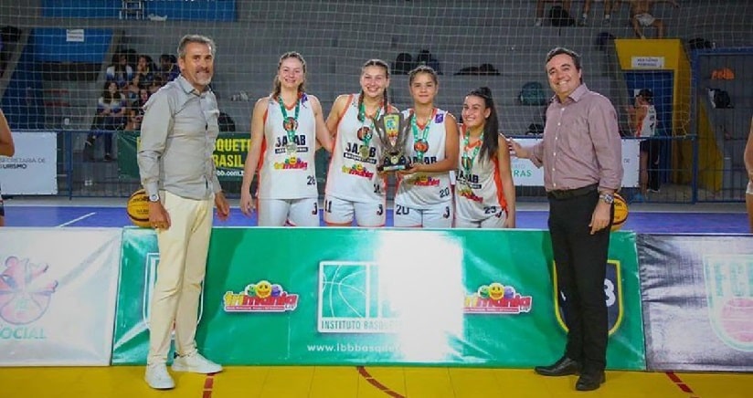 Basquete: AJAB conquista título do Sul-Brasileiro 3 x 3