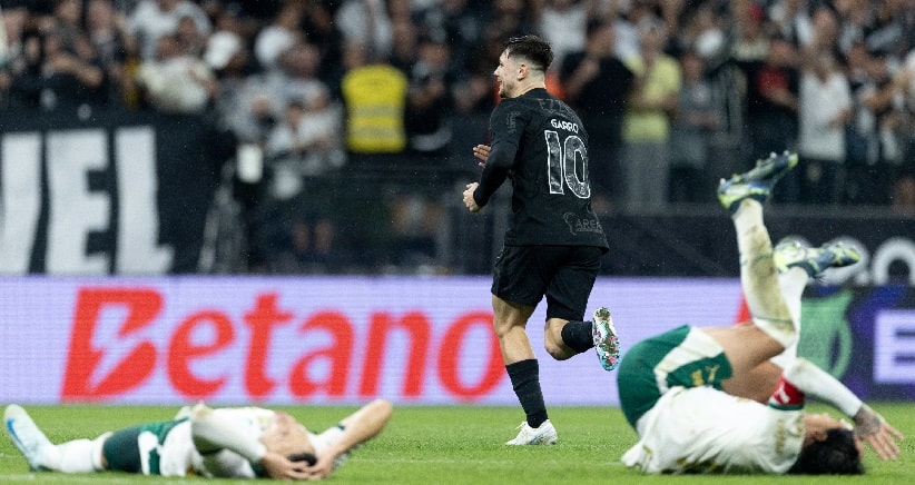 Futebol: Corinthians vence, se afasta do Z4 e complica o Palmeiras na luta pelo título