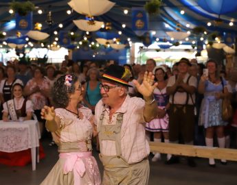 Tarde dos Idosos irá agitar a 34ª Schützenfest nesta quarta-feira (13)