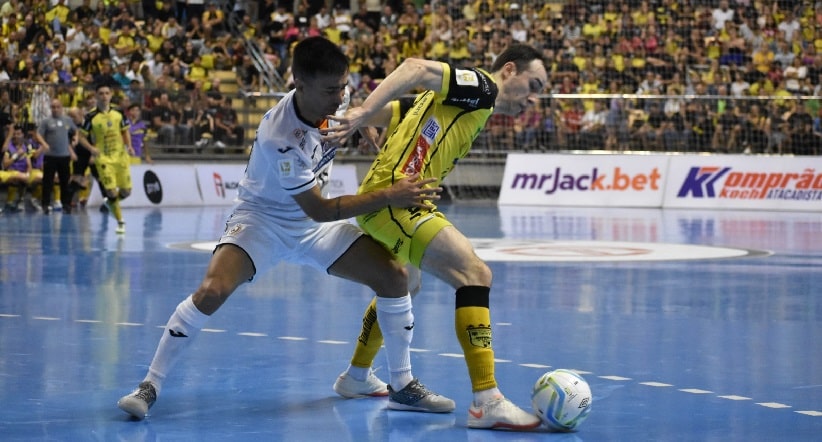 Futsal: Jaraguá enfrenta o Tubarão pelas quartas de final da Série Ouro