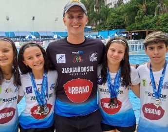 Natação: AJINC garante medalhas no Sul-Brasileiro Mirim e Petiz