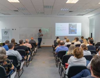 Hospital Jaraguá apresenta balanço anual e projetos futuros a lideranças