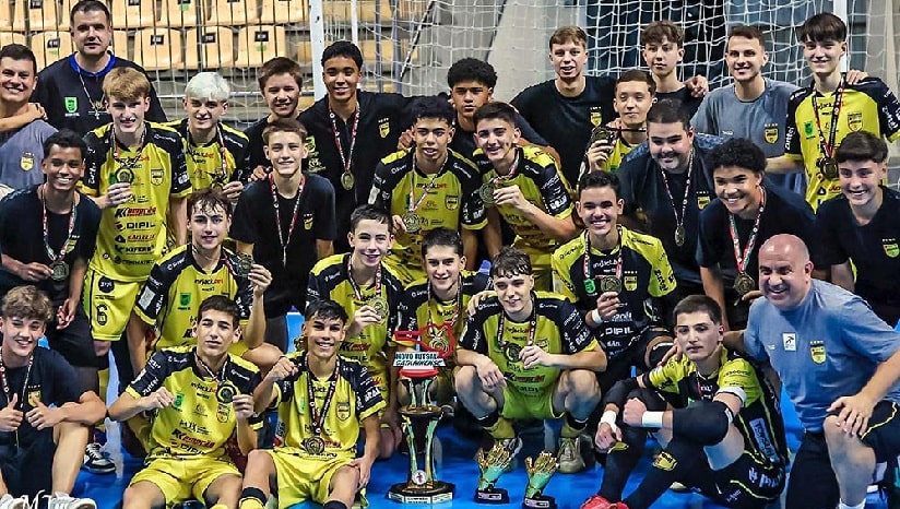 Futsal: Jaraguá sub-16 conquista título do estadual de forma invicta