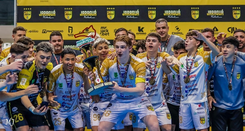 Futsal: Jaraguá sub-18 é campeão do Campeonato Catarinense