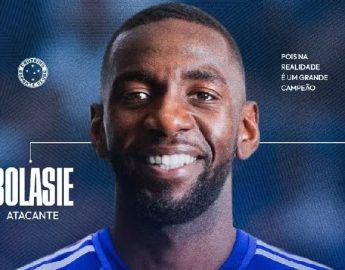 Futebol: Cruzeiro contrata Bolasie, quarto reforço para 2025