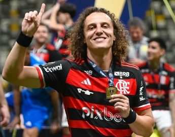 Futebol: Flamengo anuncia a saída de David Luiz