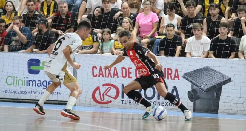 Futsal: Joinville supera Criciúma na prorrogação e vai à final da Série Ouro