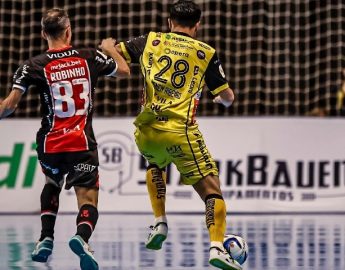 Futsal: Jaraguá busca contra o Praia Clube a quinta estrela da LNF