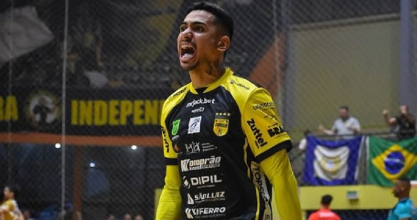 Futsal: Destaque da LNF, Nicolas renova com o Jaraguá