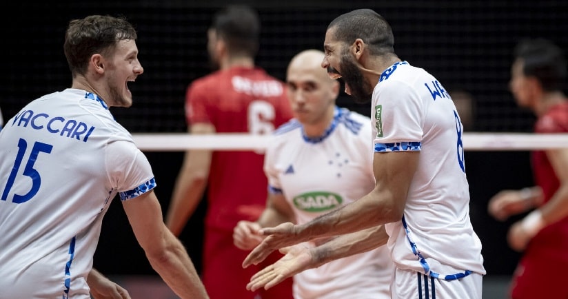 Vôlei: Cruzeiro mostra força, bate Foolad Sirjan e vai à final do Mundial de Clubes